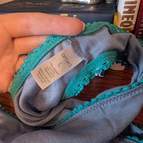 Araks Antonia Bra and Isabella Panty Set Large - Picture 9 of 9